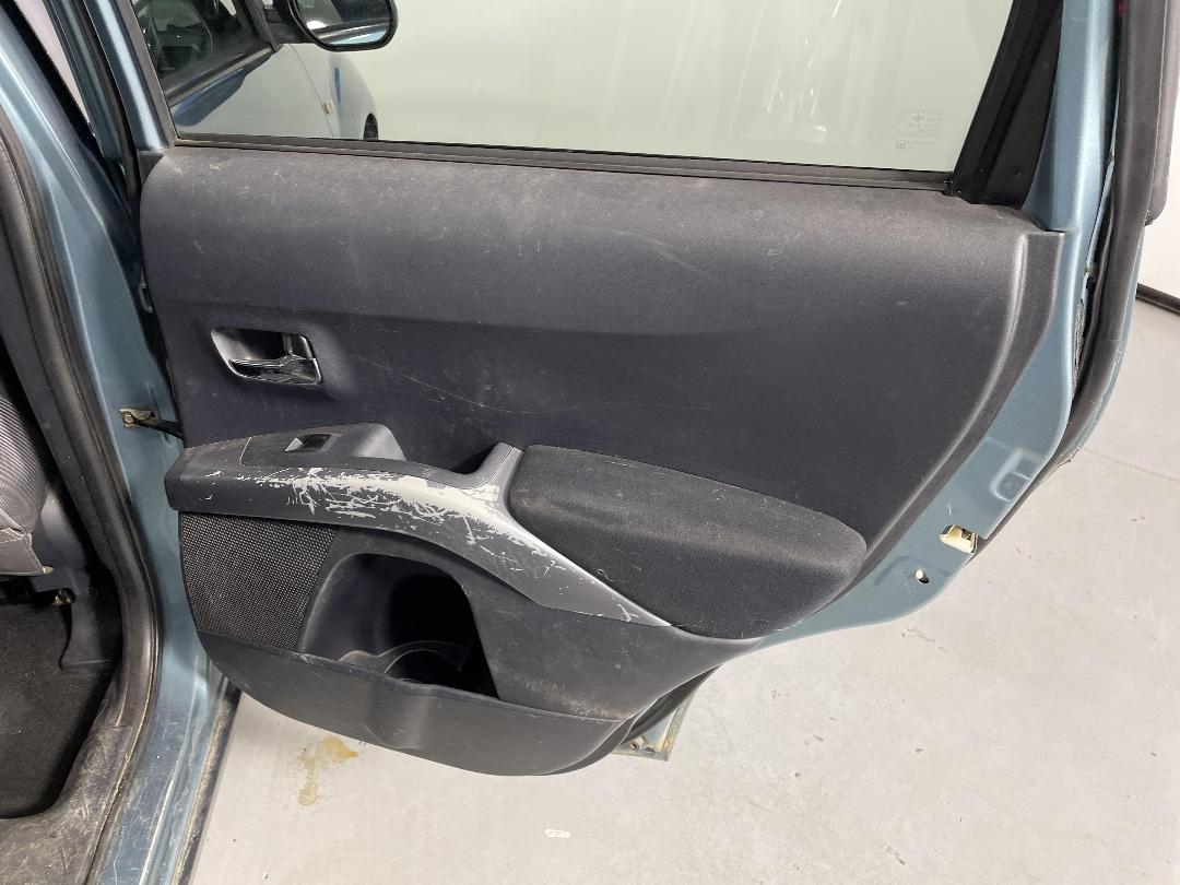 Photo '19' of Mitsubishi Outlander