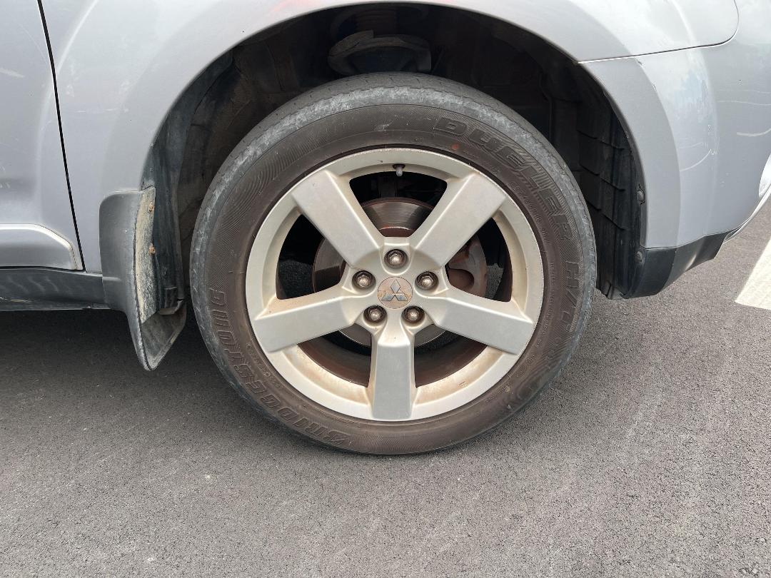 Photo '7' of Mitsubishi Outlander Photo '7' of Mitsubishi Outlander