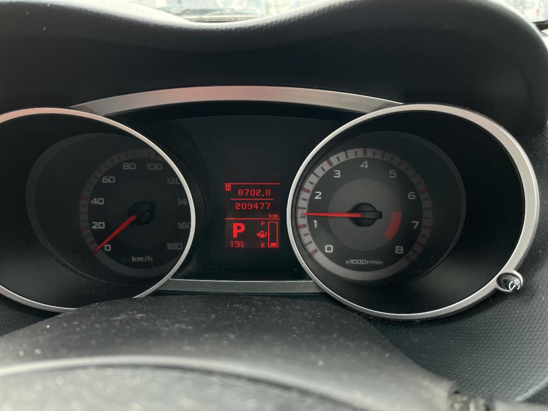 Photo '19' of Mitsubishi Outlander Photo '19' of Mitsubishi Outlander