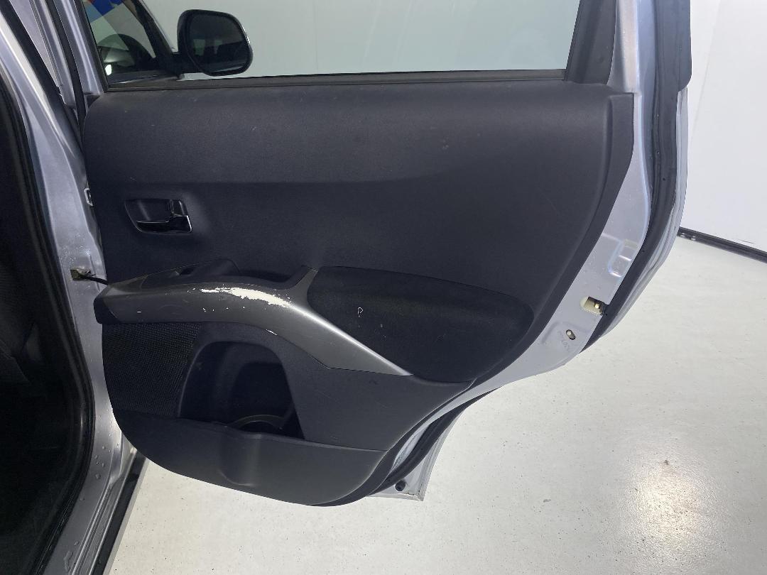 Photo '19' of Mitsubishi Outlander Photo '19' of Mitsubishi Outlander