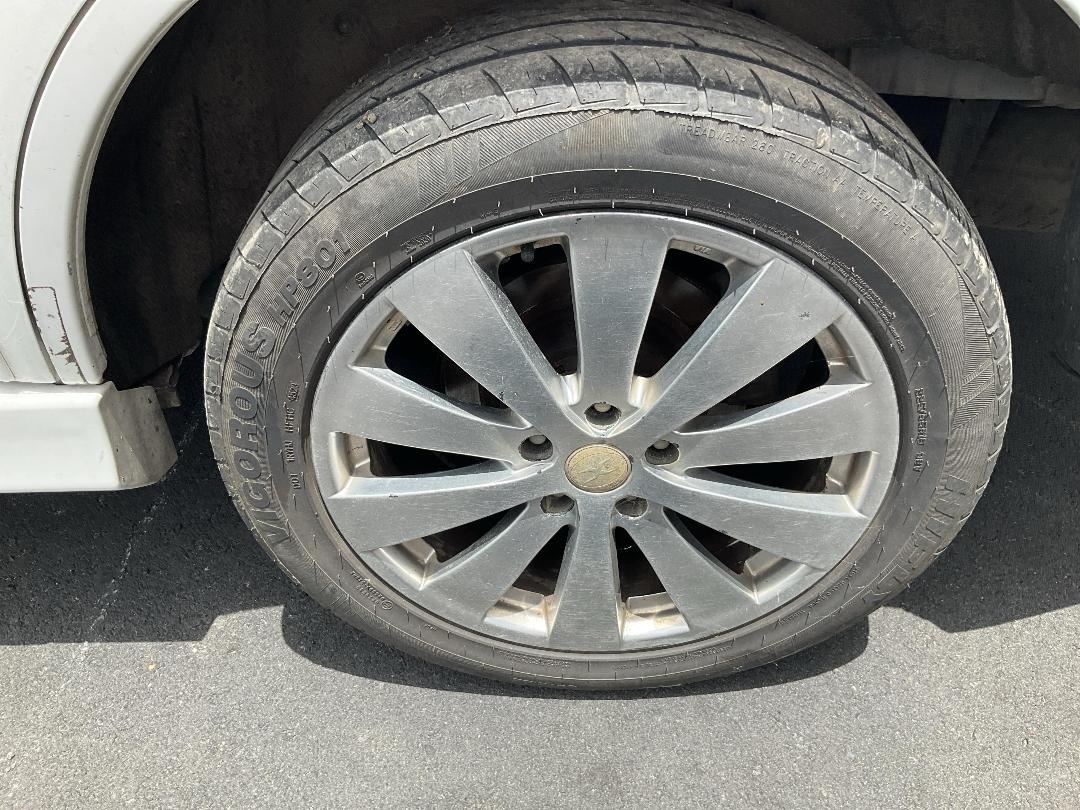 Photo '12' of Mitsubishi Outlander Photo '12' of Mitsubishi Outlander