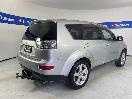 Thumbnail '7' of Mitsubishi Outlander