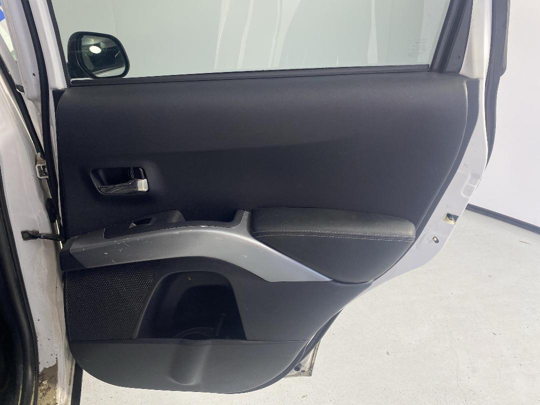 Photo '19' of Mitsubishi Outlander