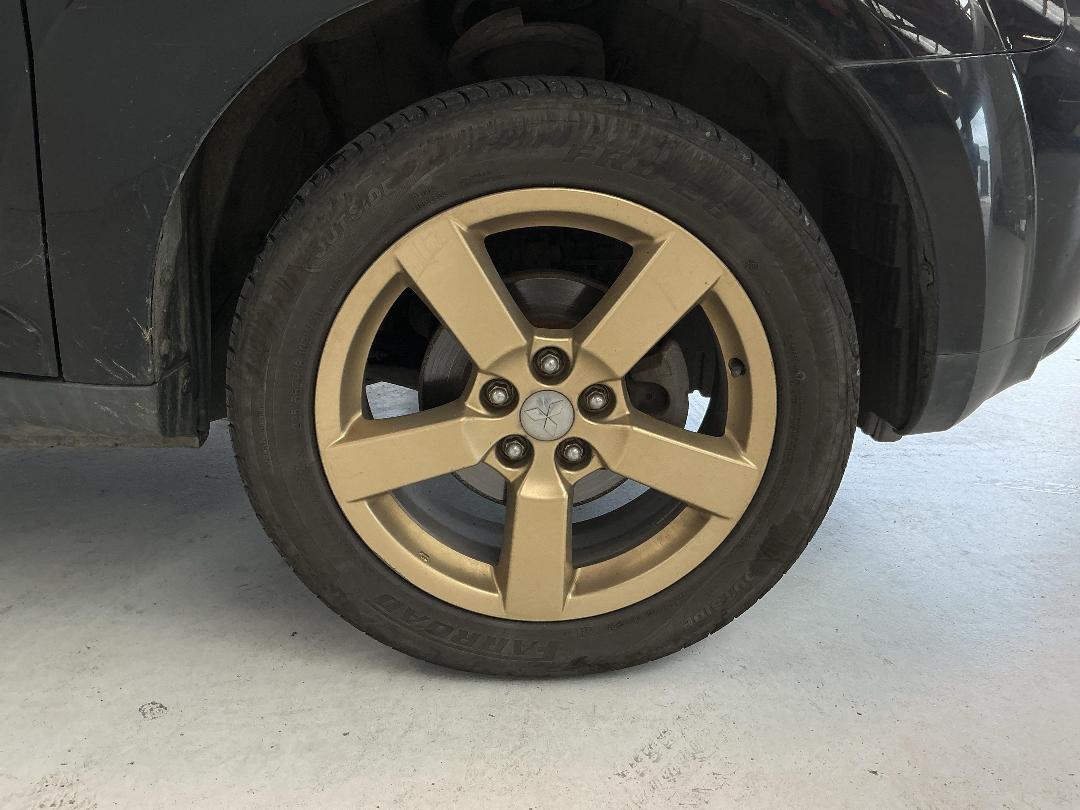 Photo '9' of Mitsubishi Outlander Photo '9' of Mitsubishi Outlander