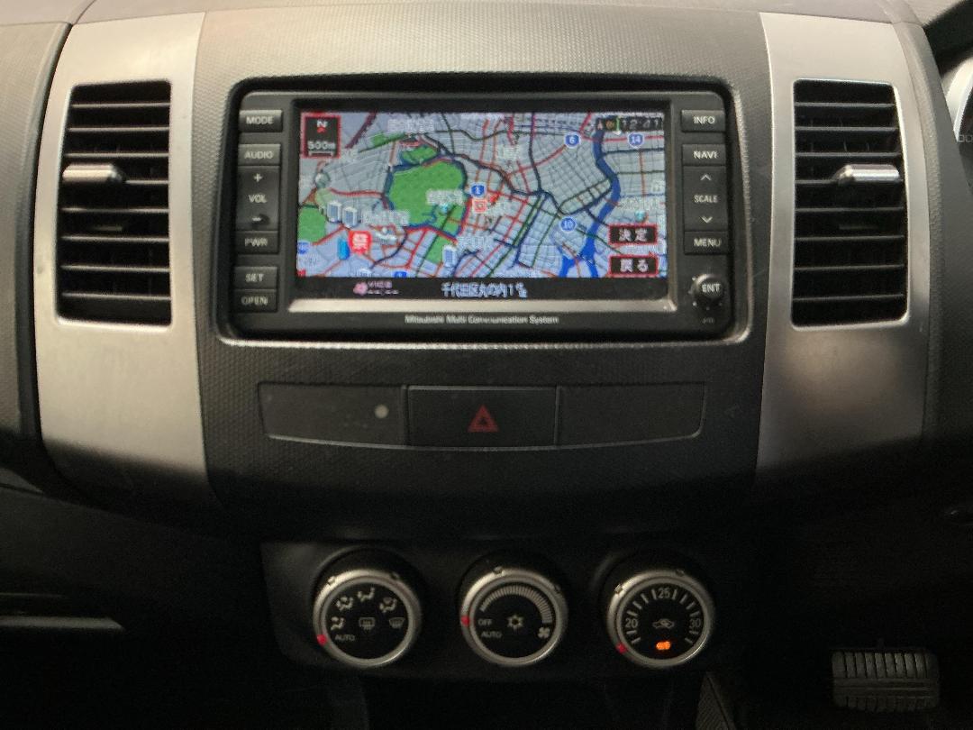 Photo '18' of Mitsubishi Outlander Photo '18' of Mitsubishi Outlander