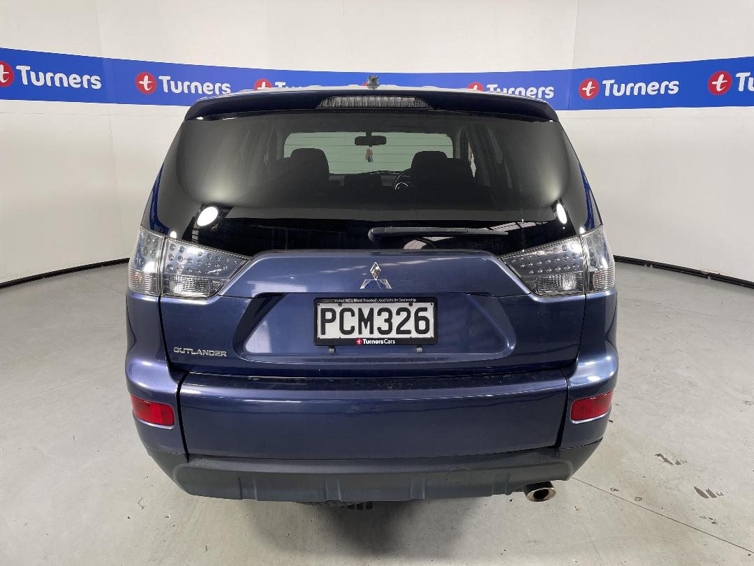 Photo '6' of Mitsubishi Outlander Photo '6' of Mitsubishi Outlander