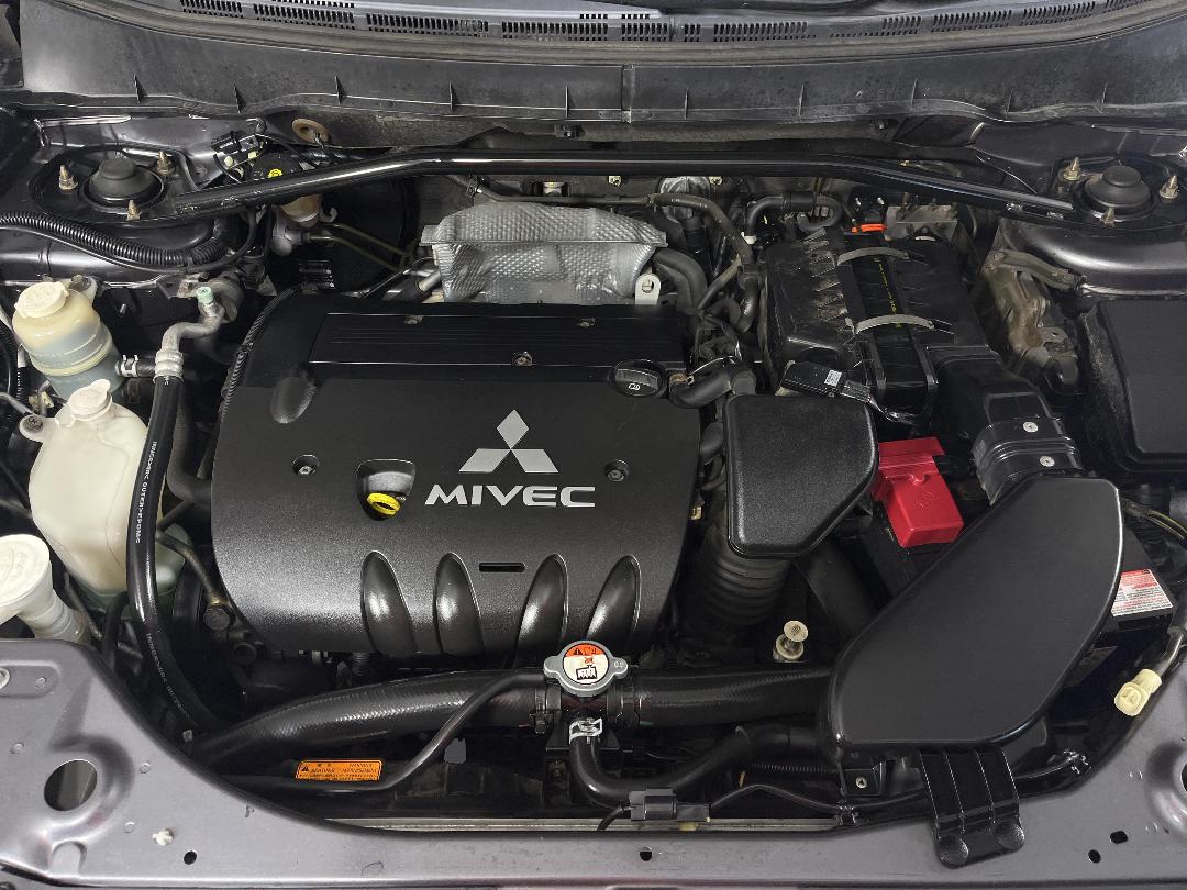 Photo '13' of Mitsubishi Outlander Photo '13' of Mitsubishi Outlander