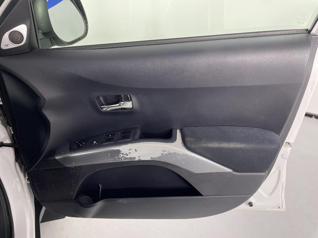 Photo '15' of Mitsubishi Outlander Photo '15' of Mitsubishi Outlander