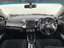 Thumbnail '17' of Mitsubishi Outlander