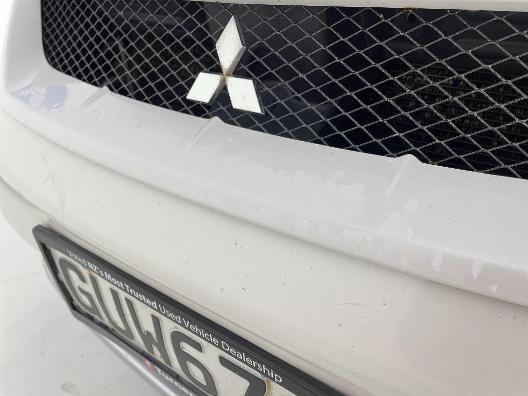 Photo '28' of Mitsubishi Outlander Photo '28' of Mitsubishi Outlander