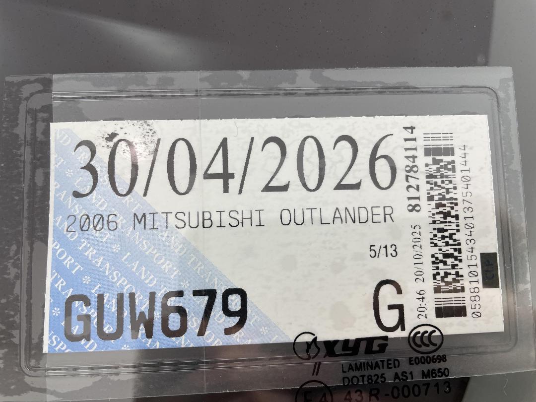 Photo '27' of Mitsubishi Outlander Photo '27' of Mitsubishi Outlander