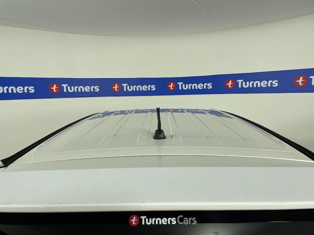 Photo '32' of Mitsubishi Outlander Photo '32' of Mitsubishi Outlander