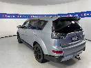 Thumbnail '5' of Mitsubishi Outlander