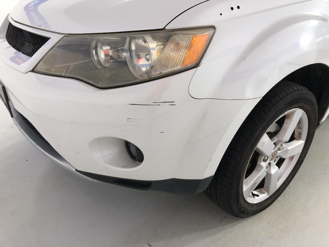 Photo '26' of Mitsubishi Outlander Photo '26' of Mitsubishi Outlander