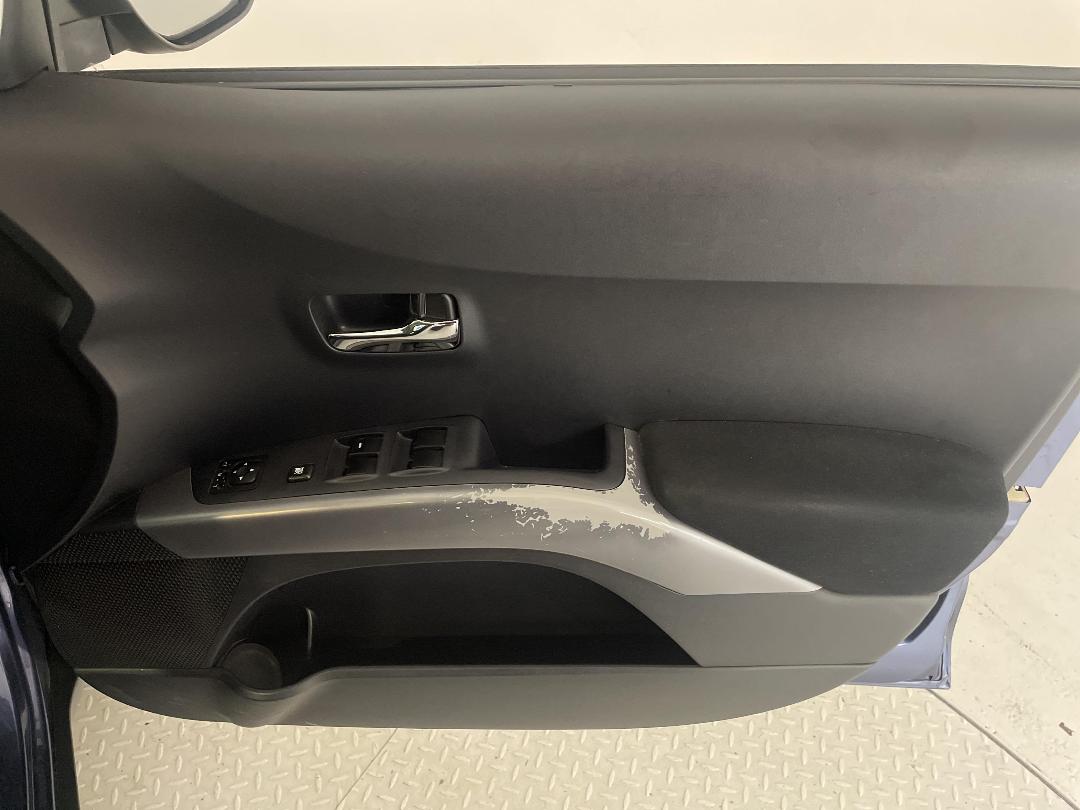 Photo '15' of Mitsubishi Outlander