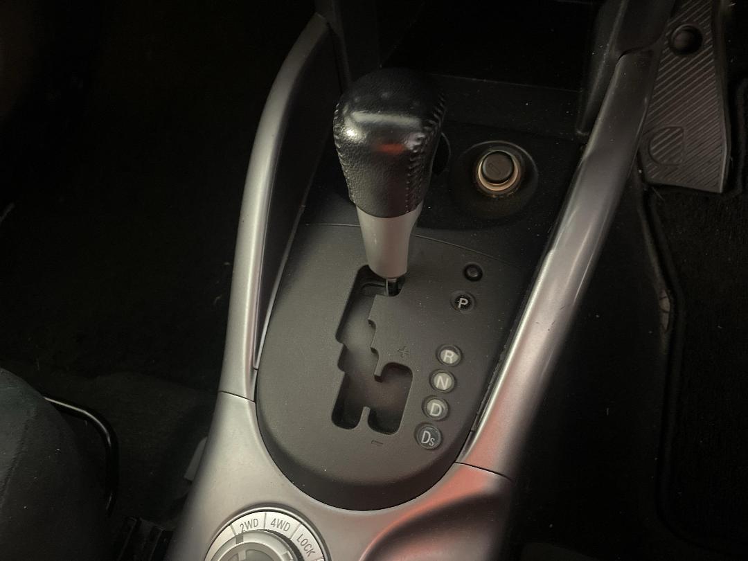 Photo '31' of Mitsubishi Outlander