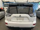 Thumbnail '5' of Mitsubishi Outlander