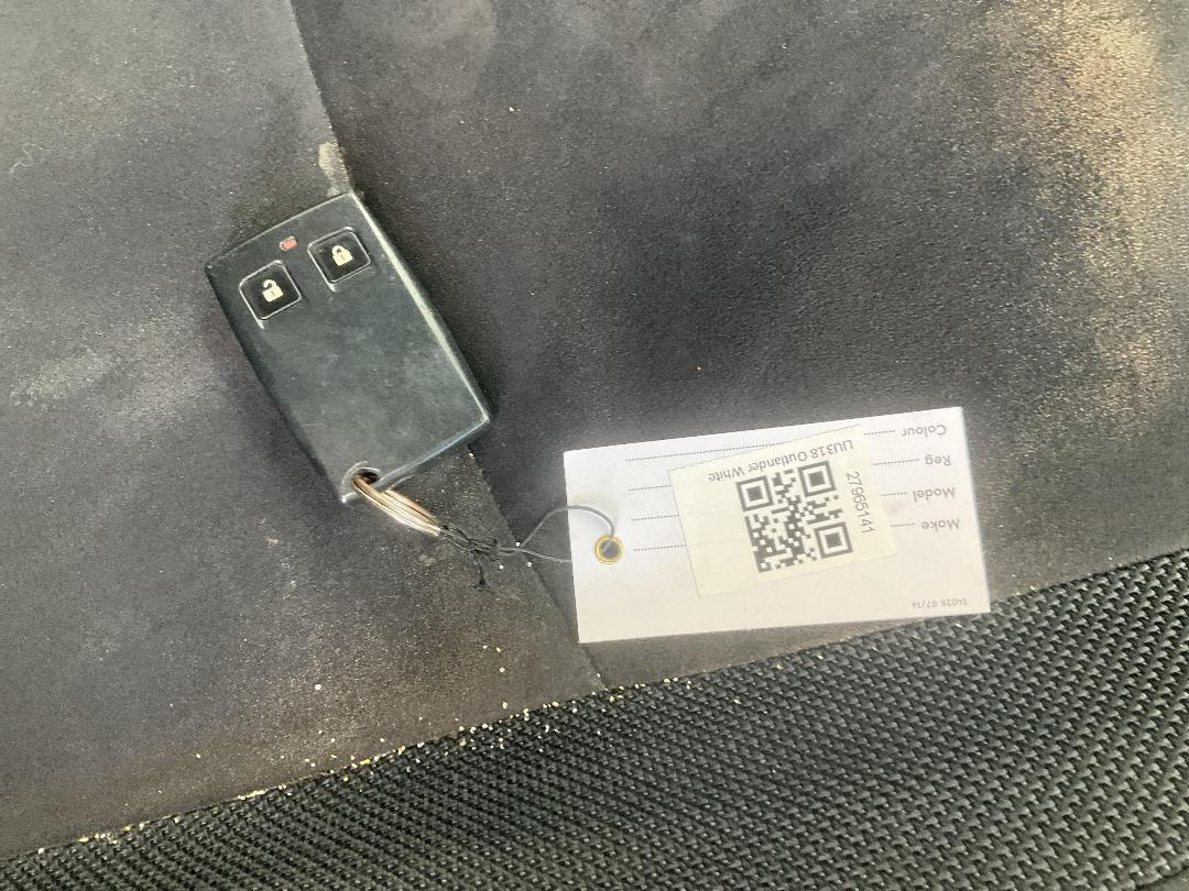 Photo '13' of Mitsubishi Outlander Photo '13' of Mitsubishi Outlander