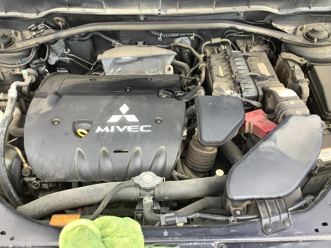 Photo '5' of Mitsubishi Outlander