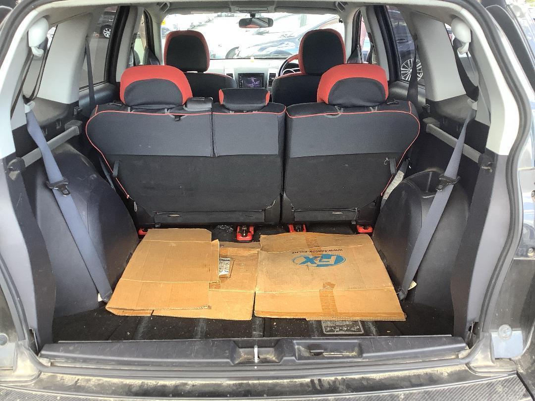 Photo '9' of Mitsubishi Outlander