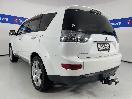 Thumbnail '5' of Mitsubishi Outlander