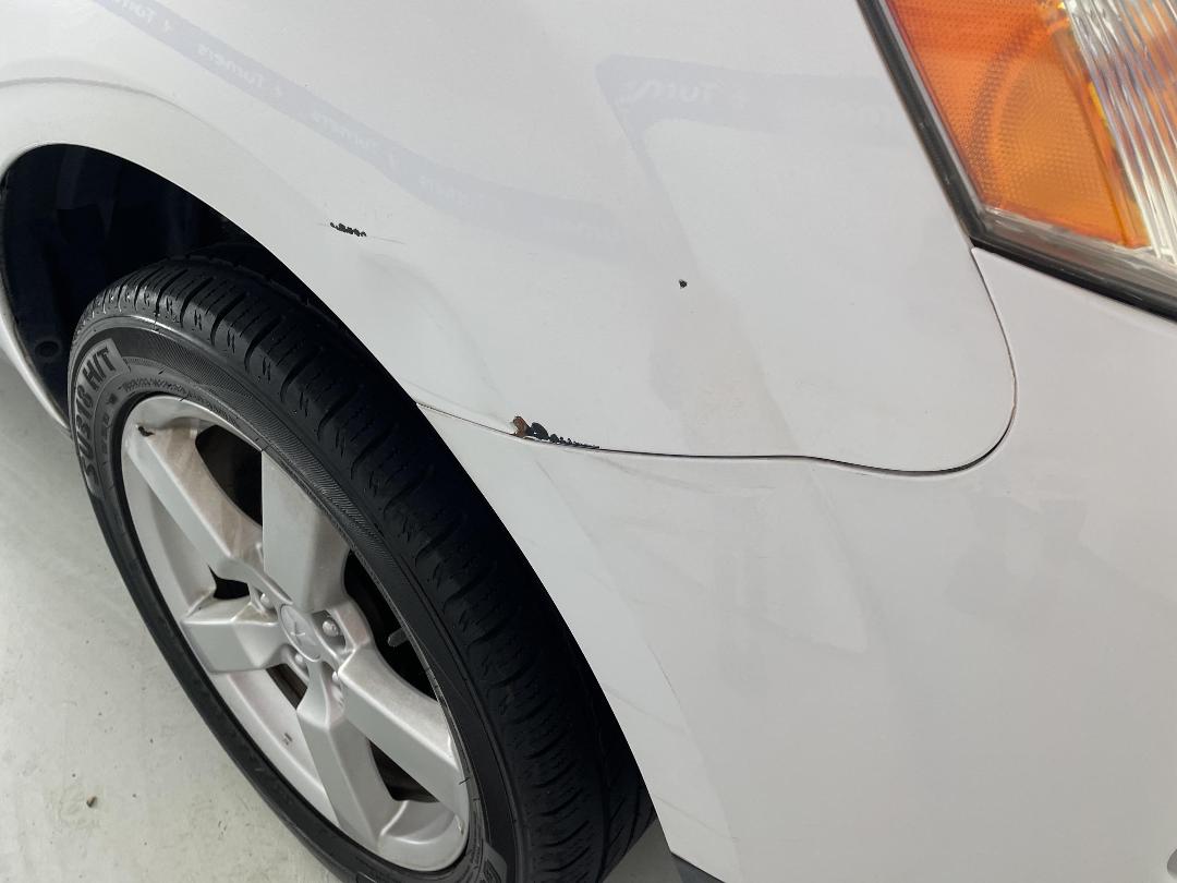 Photo '28' of Mitsubishi Outlander