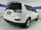 Thumbnail '7' of Mitsubishi Outlander