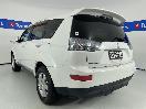 Thumbnail '5' of Mitsubishi Outlander