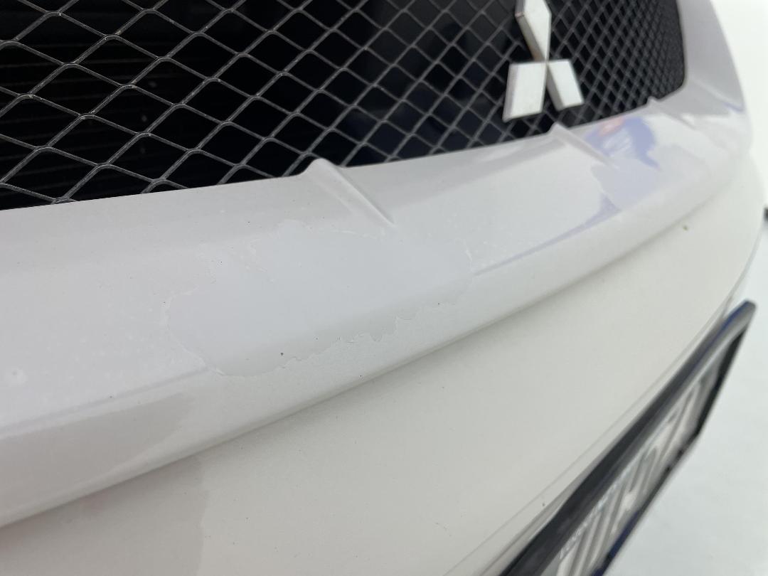 Photo '29' of Mitsubishi Outlander