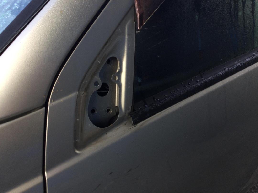 Photo '3' of Mitsubishi Outlander Photo '3' of Mitsubishi Outlander