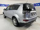 Thumbnail '5' of Mitsubishi Outlander