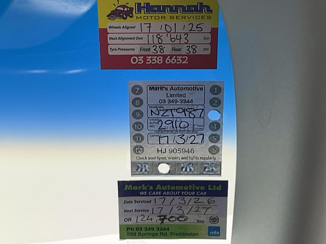 Photo '26' of Mitsubishi Outlander Photo '26' of Mitsubishi Outlander