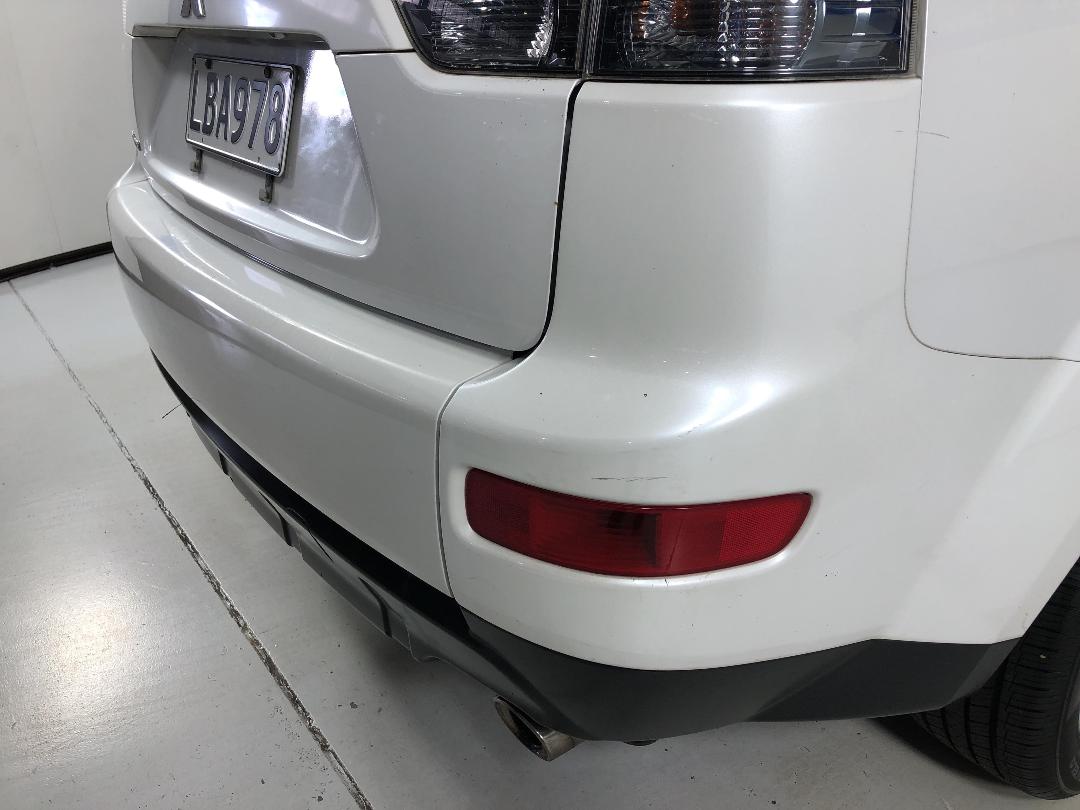 Photo '28' of Mitsubishi Outlander Photo '28' of Mitsubishi Outlander