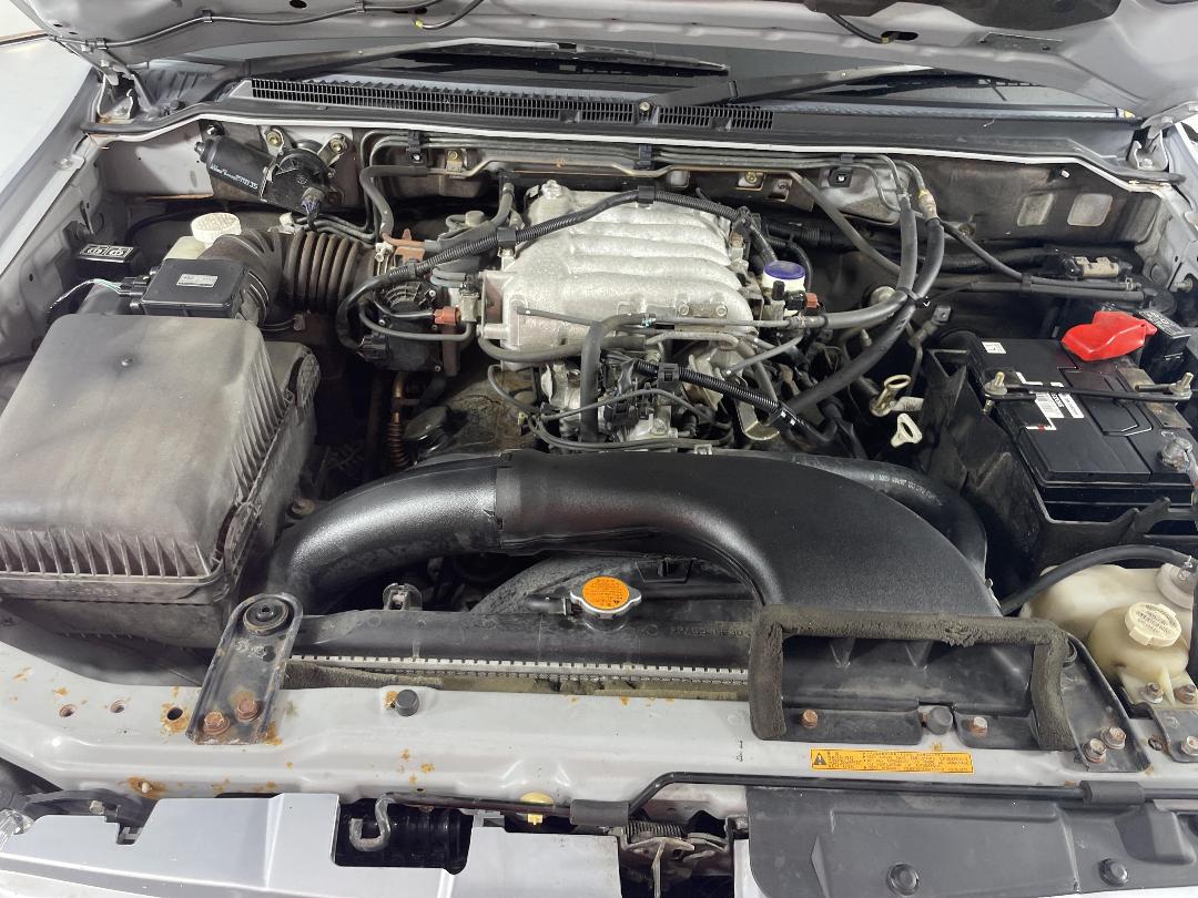 Photo '13' of Mitsubishi Pajero