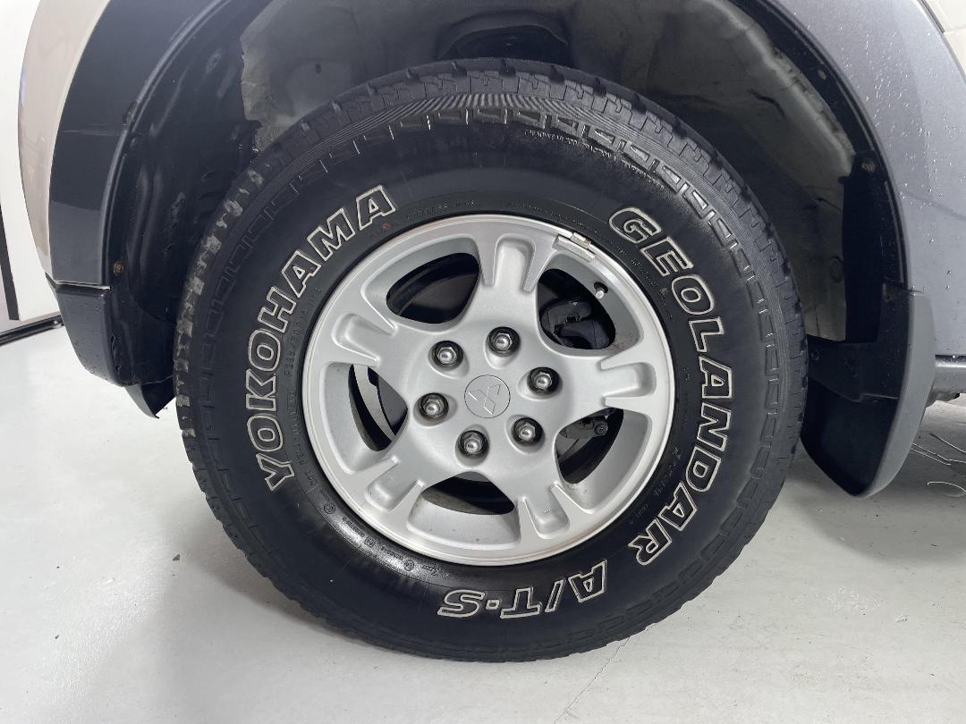 Photo '10' of Mitsubishi Pajero