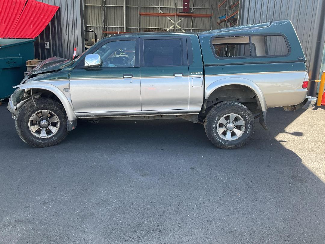 Photo '6' of Mitsubishi Triton D/CAB GLS Photo '6' of Mitsubishi Triton D/CAB GLS