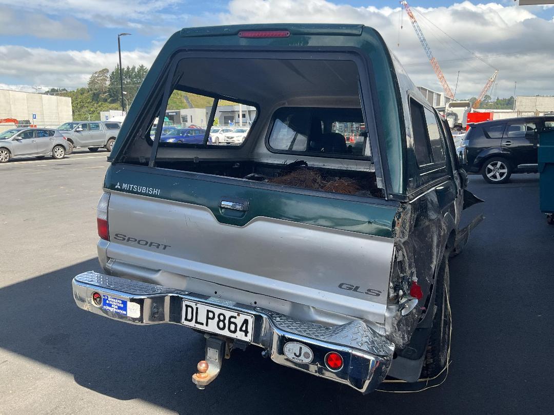 Photo '11' of Mitsubishi Triton D/CAB GLS Photo '11' of Mitsubishi Triton D/CAB GLS