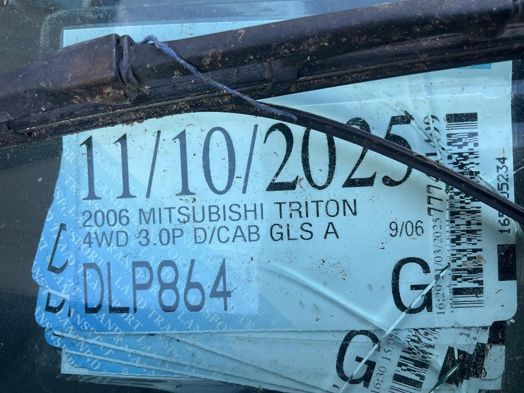 Photo '20' of Mitsubishi Triton D/CAB GLS Photo '20' of Mitsubishi Triton D/CAB GLS