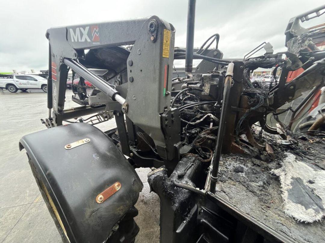 Photo '13' of New Holland TL80 Tractor Photo '13' of New Holland TL80 Tractor