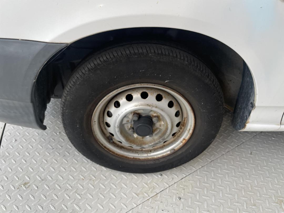 Photo '5' of Nissan AD