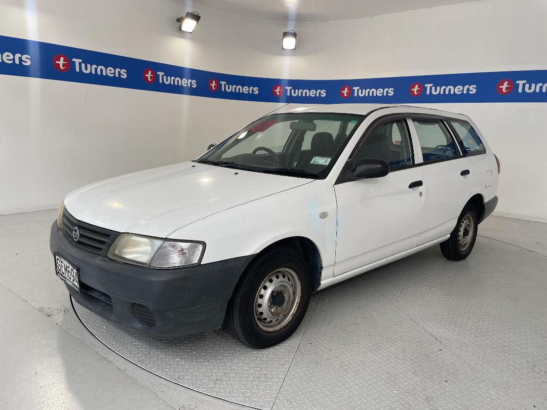 Photo '4' of Nissan AD