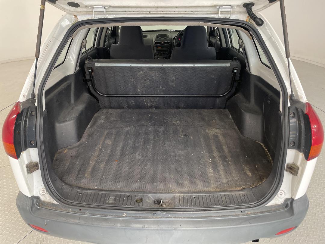 Photo '12' of Nissan AD