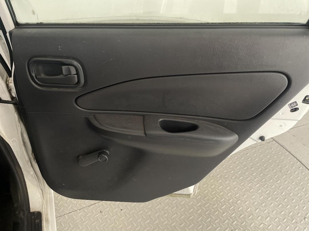 Photo '17' of Nissan AD