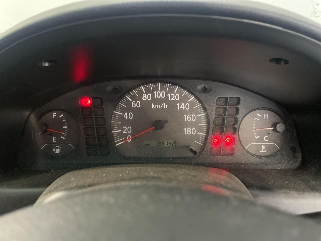 Photo '16' of Nissan AD