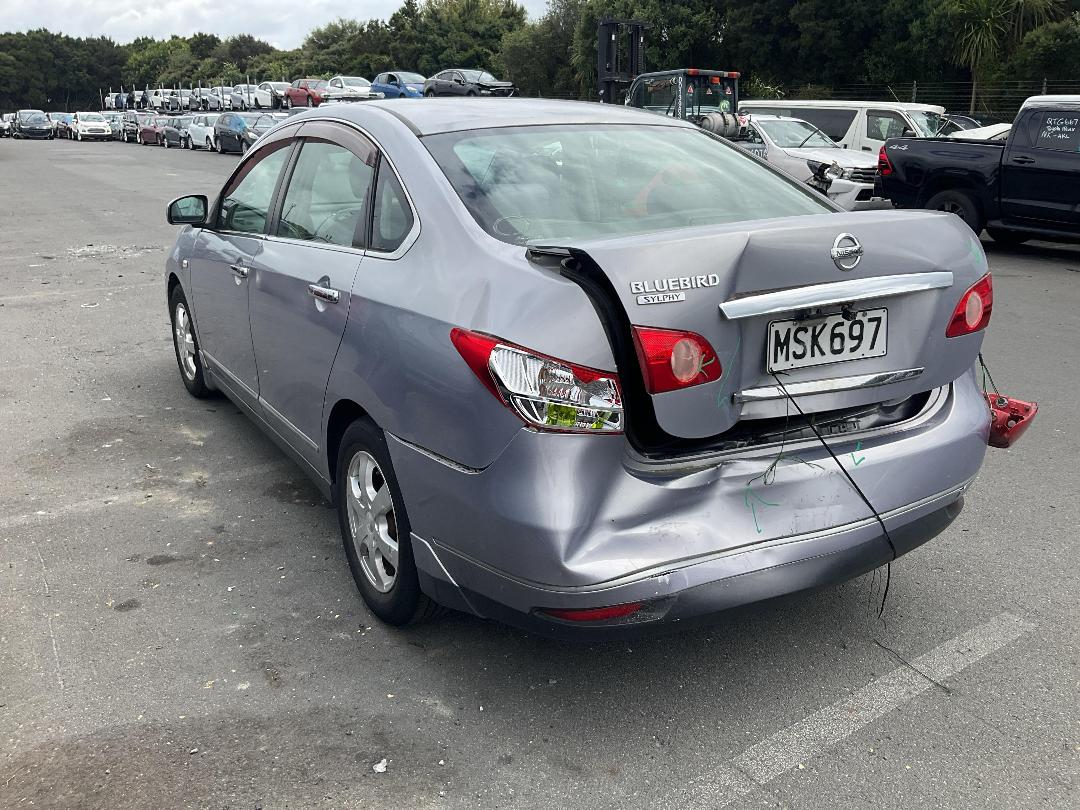 Photo '3' of Nissan Bluebird Sylphy Photo '3' of Nissan Bluebird Sylphy