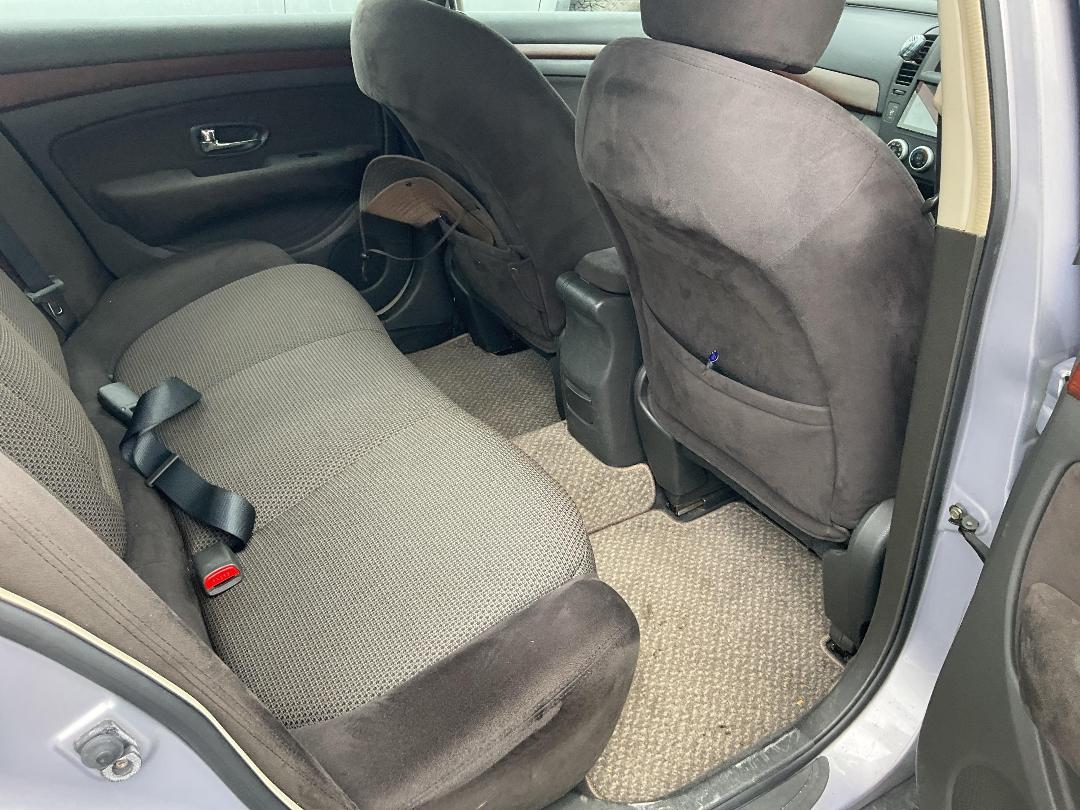 Photo '10' of Nissan Bluebird Sylphy Photo '10' of Nissan Bluebird Sylphy