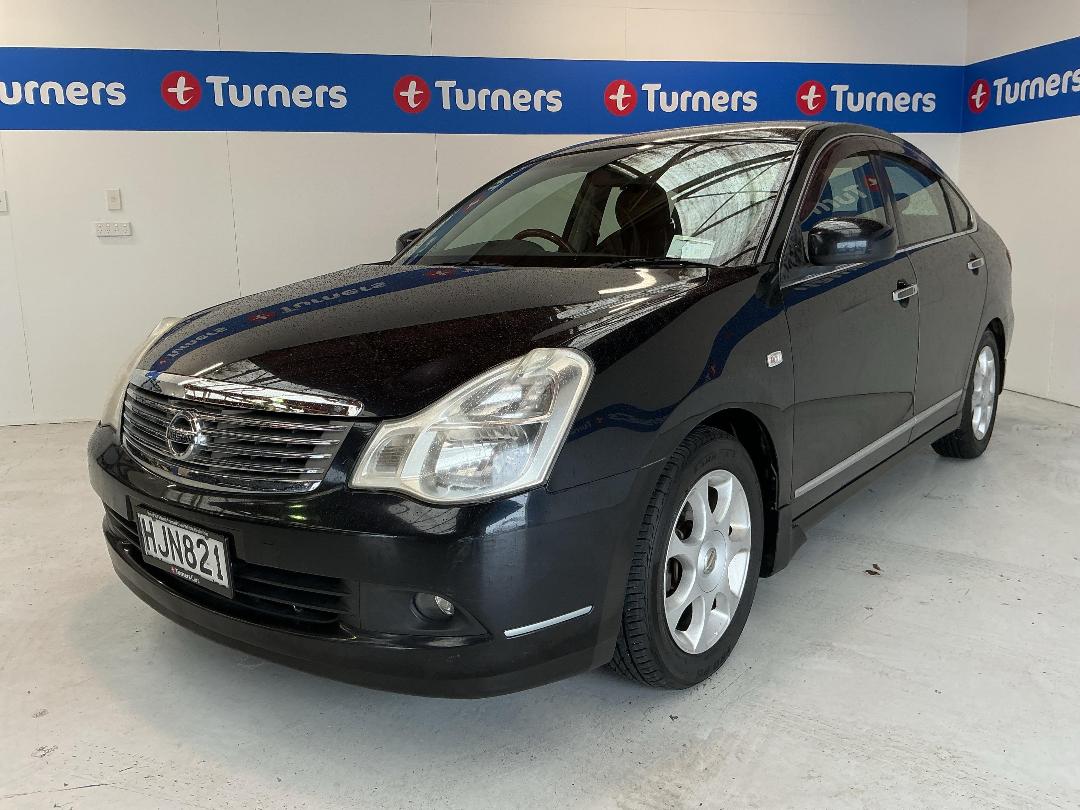 Photo '4' of Nissan Bluebird