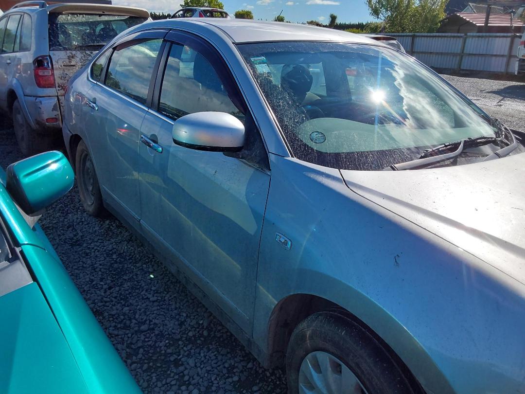 Photo '3' of Nissan Bluebird Sylphy Photo '3' of Nissan Bluebird Sylphy