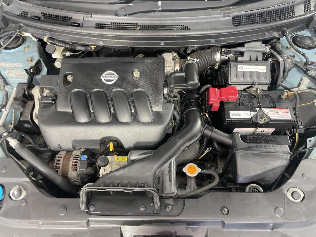 Photo '13' of Nissan Bluebird Photo '13' of Nissan Bluebird