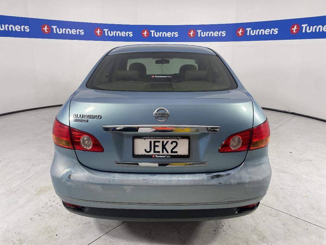 Photo '6' of Nissan Bluebird Photo '6' of Nissan Bluebird